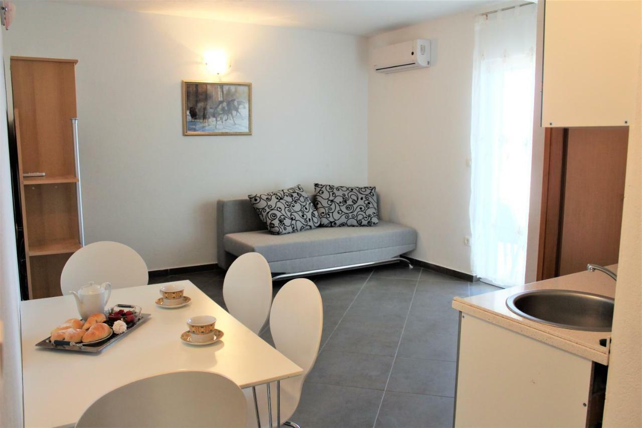 Apartmani Marija Duće Eksteriør bilde